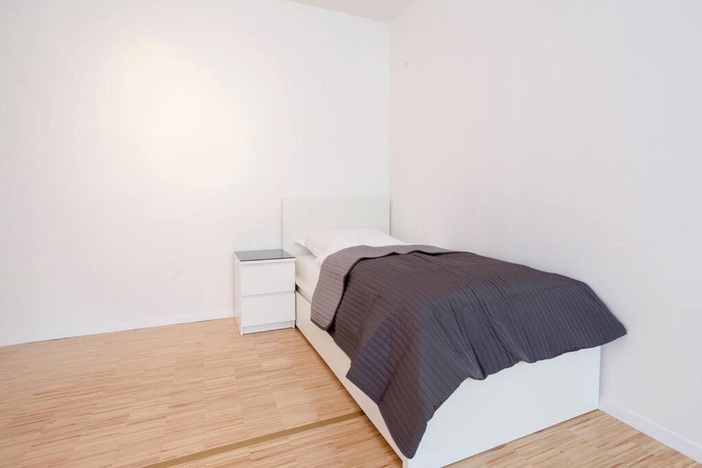 Exclusive 2-room Souterrain * Nürnberg