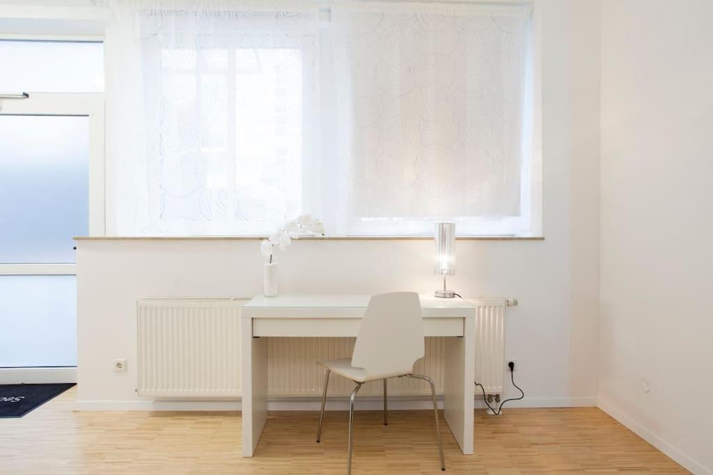 Exclusive 2-room Souterrain * Nuremberg