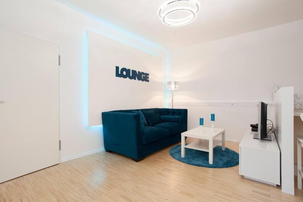 Exclusive 2-room Souterrain